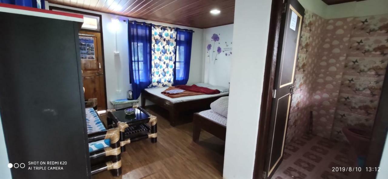 Tibet Homestay Rishop Luaran gambar