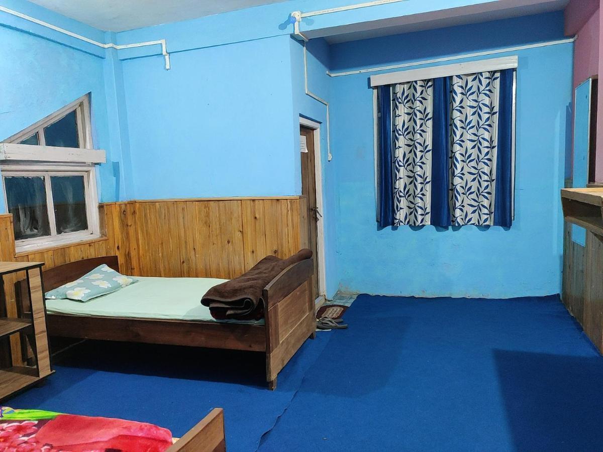 Tibet Homestay Rishop Luaran gambar
