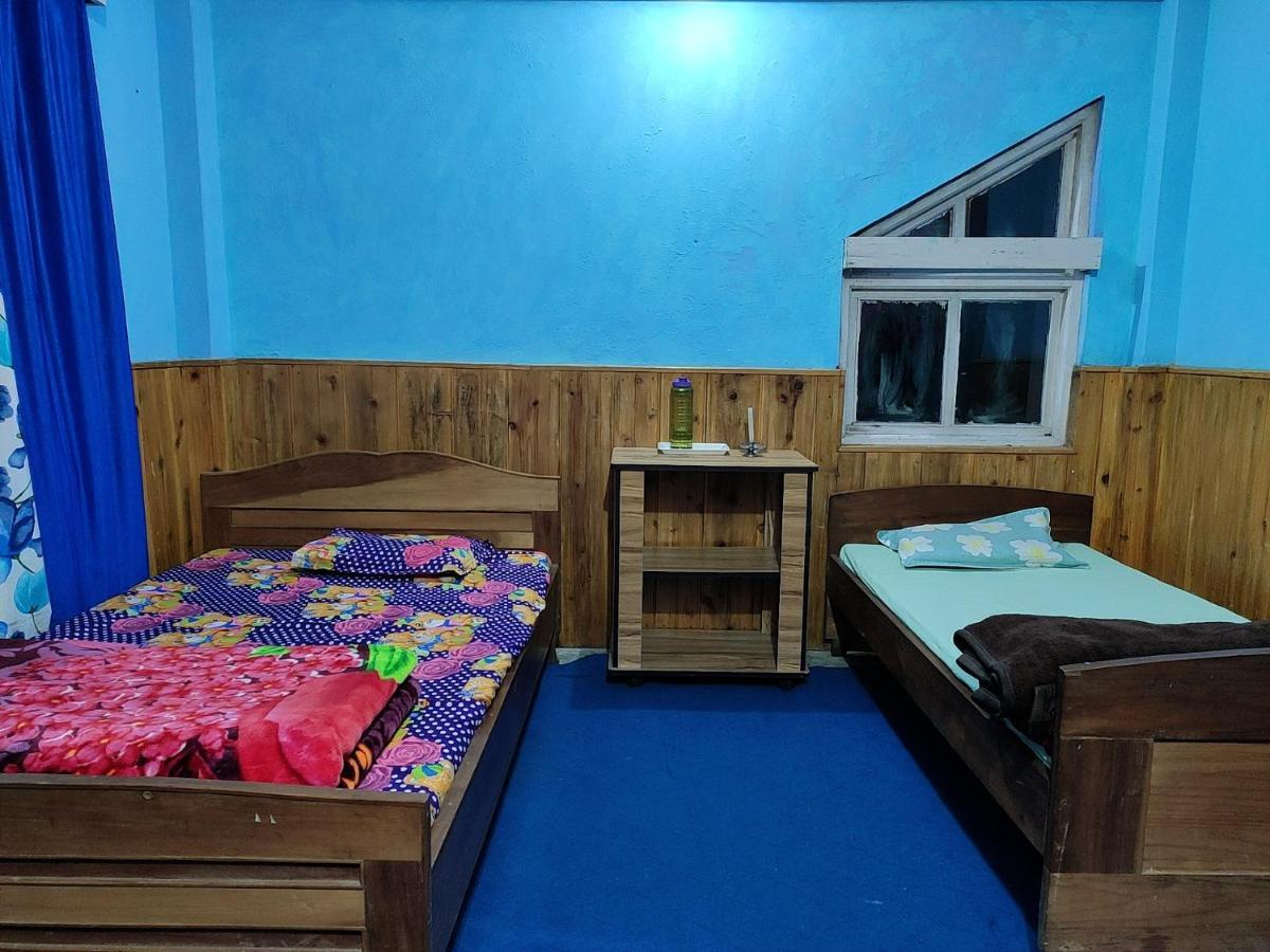 Tibet Homestay Rishop Luaran gambar